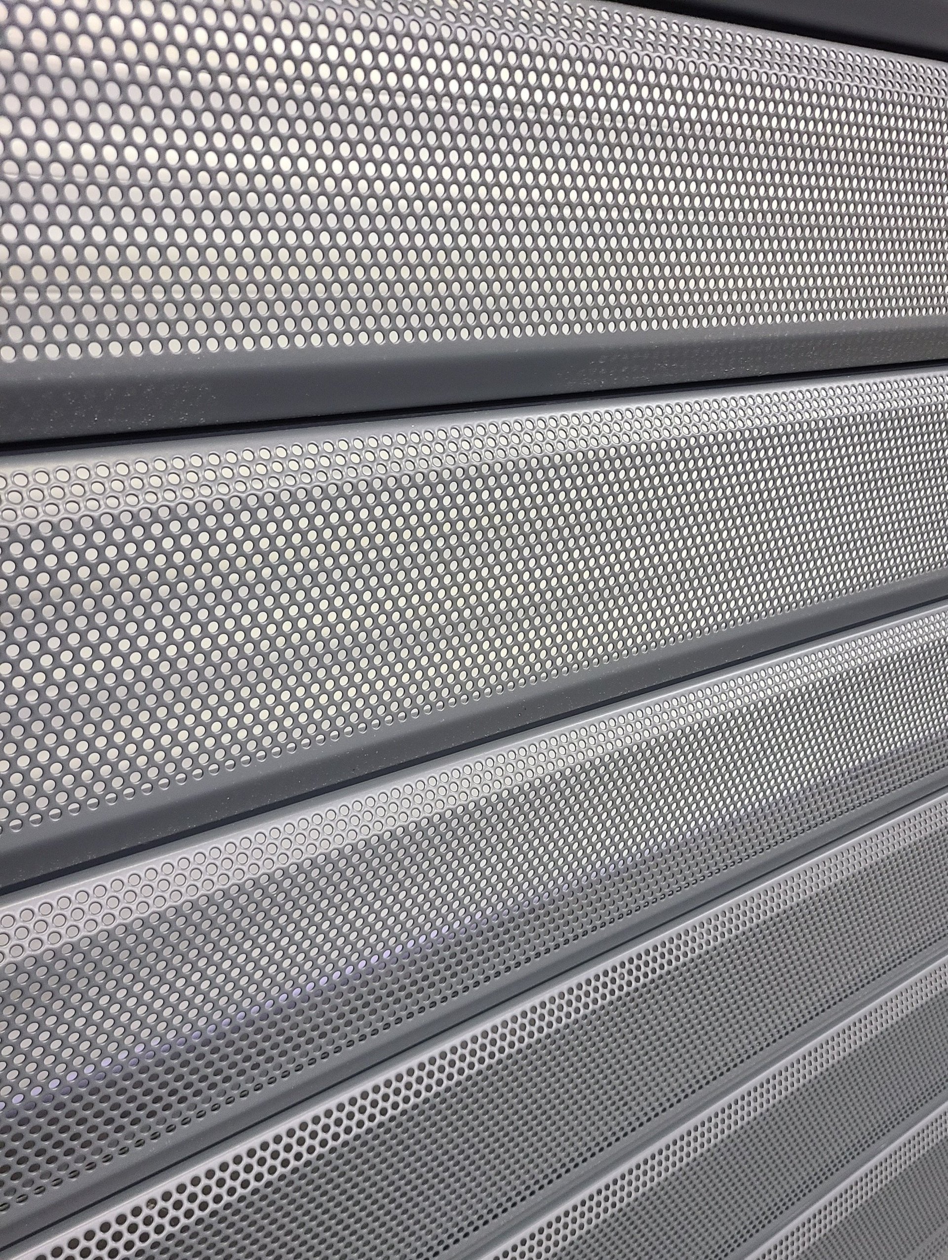 Rideaux micro-perforés