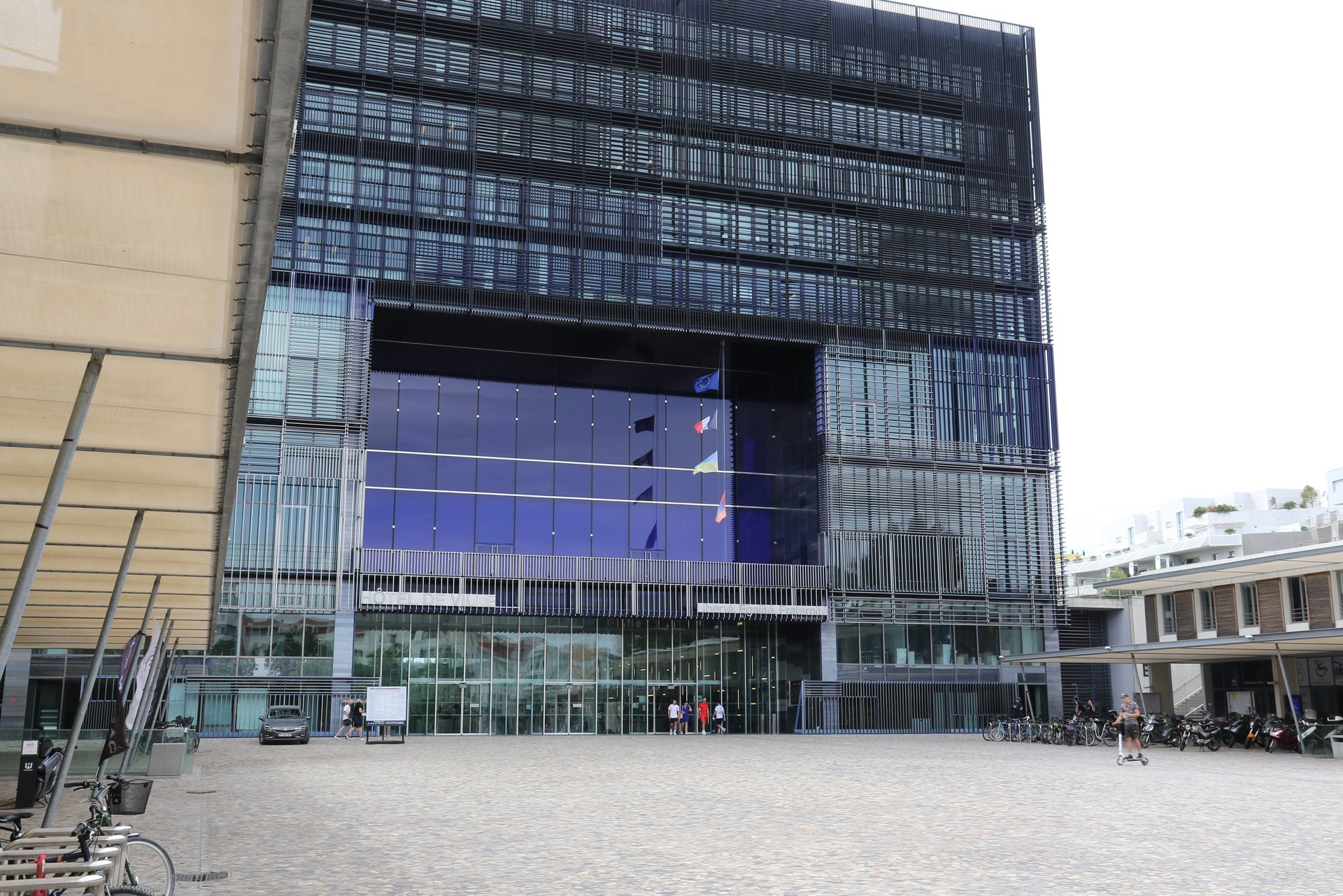 Etablissements publics